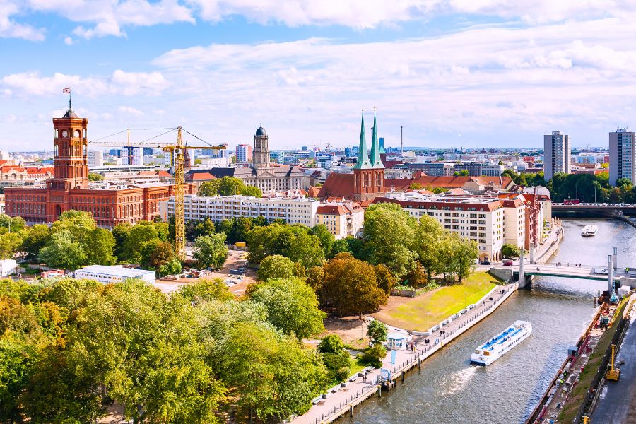 A Guide to Exploring Berlin by Boat and Shore